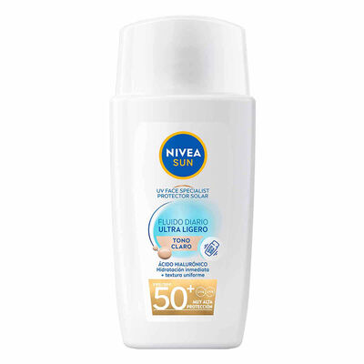 Protector Solar Fluido Tono Claro 40 ml Nivea