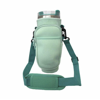 Set de Thermo y Funda con Correa REEBOK de 1.200 ml Color Verde Azulado