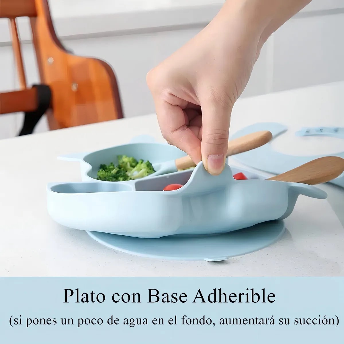 Set Plato Vaso Bowl Babero Para Comida Beb&eacute; De Silicona 8pc Color Azul Claro image number null