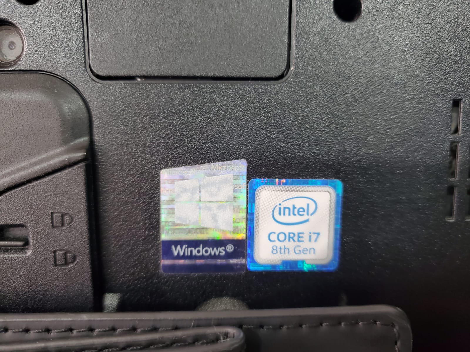 Tablet Getac Core I7 8va Gen 16gb Ram 240gb Ssd Touch Cargador image number null