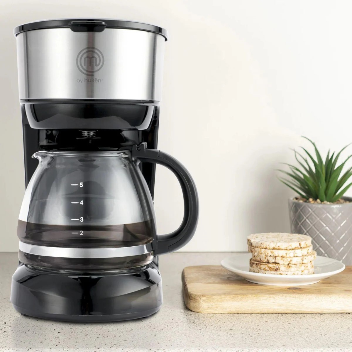Cafetera MasterChef Easy Brew 5 Tazas Negra MK-DCM-50F image number null
