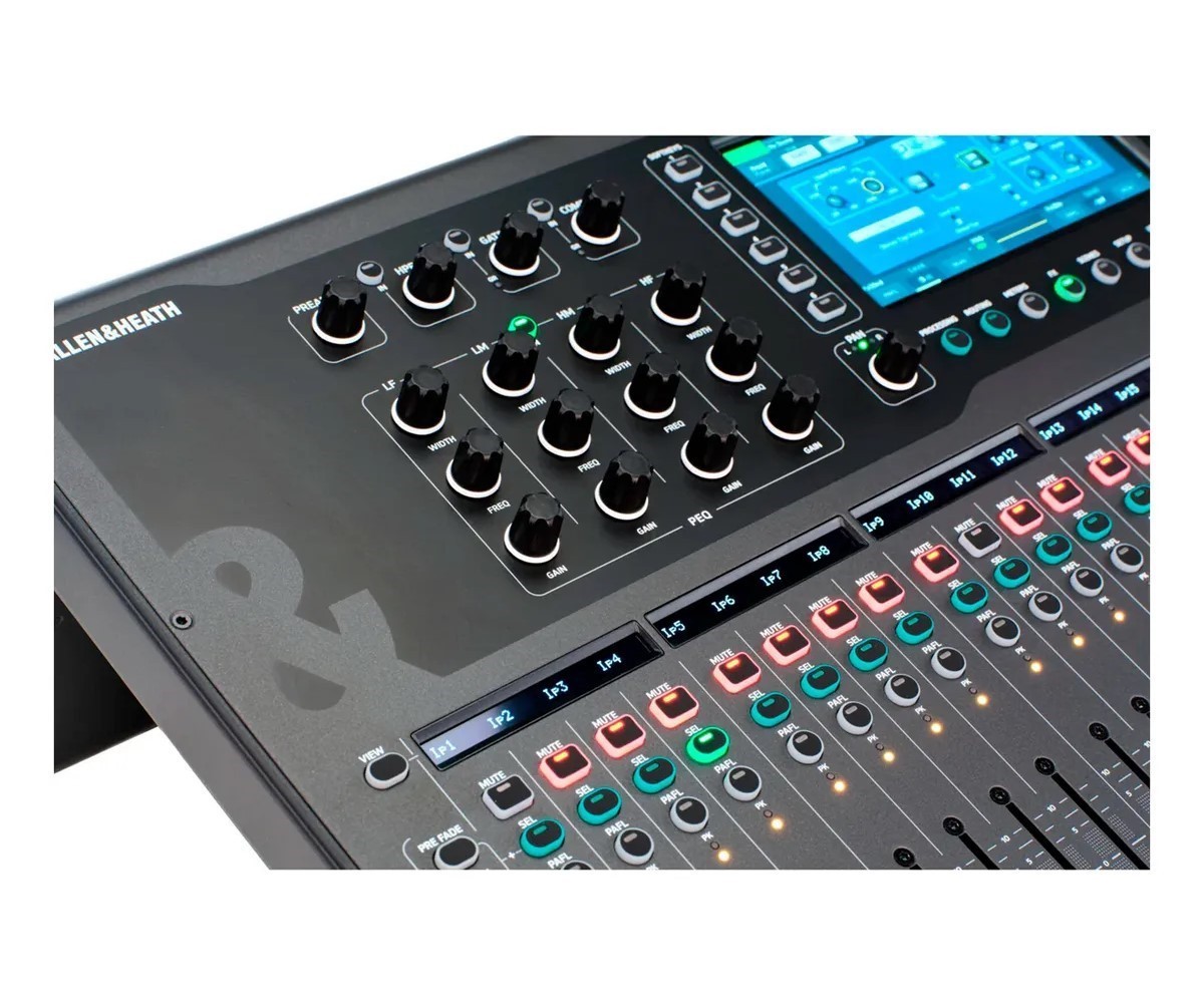 Mezcladora Digital ALLEN & HEATH QU-6 Con 24 Preamplificador image number null
