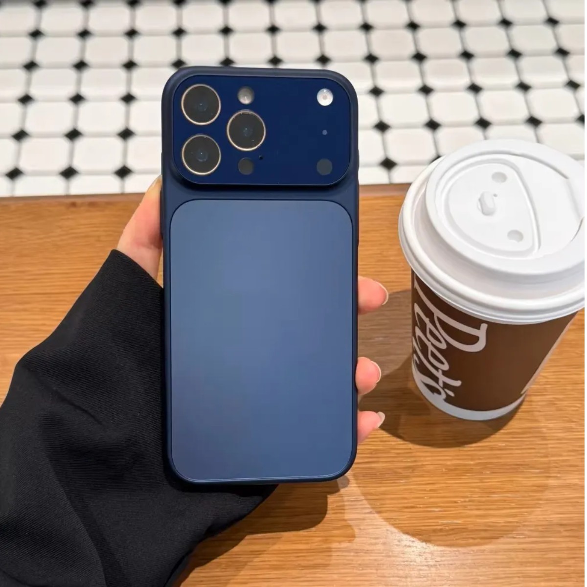 Funda Para iPhone 17 Pro Mate Uso Rudo Con C&aacute;mara Protector Azul image number null