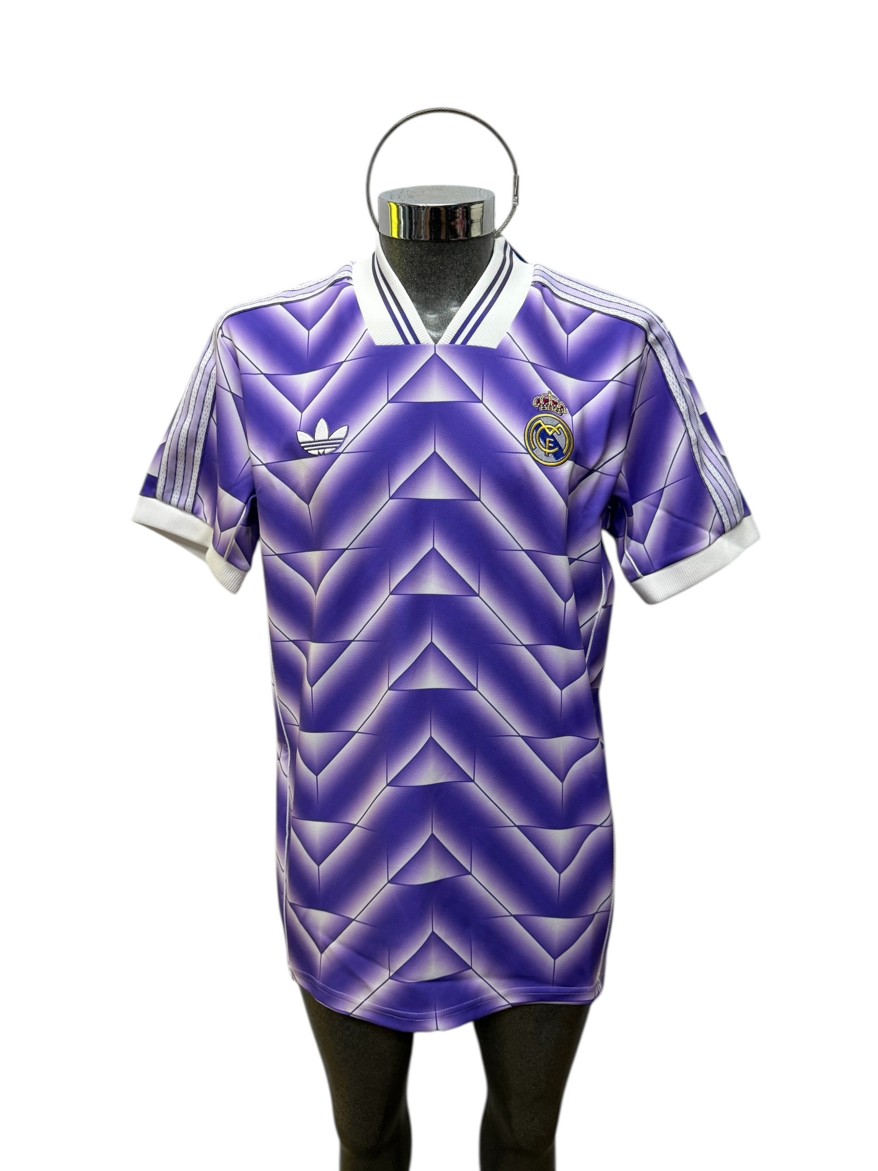 Jersey original Adidas del Real Madrid de Espa&ntilde;a Lifestyler JN3055 image number null