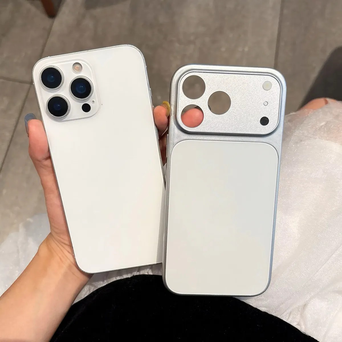Funda Para iPhone 17 Pro Max Mate Uso Rudo Con C&aacute;mara Protector Plateado image number null