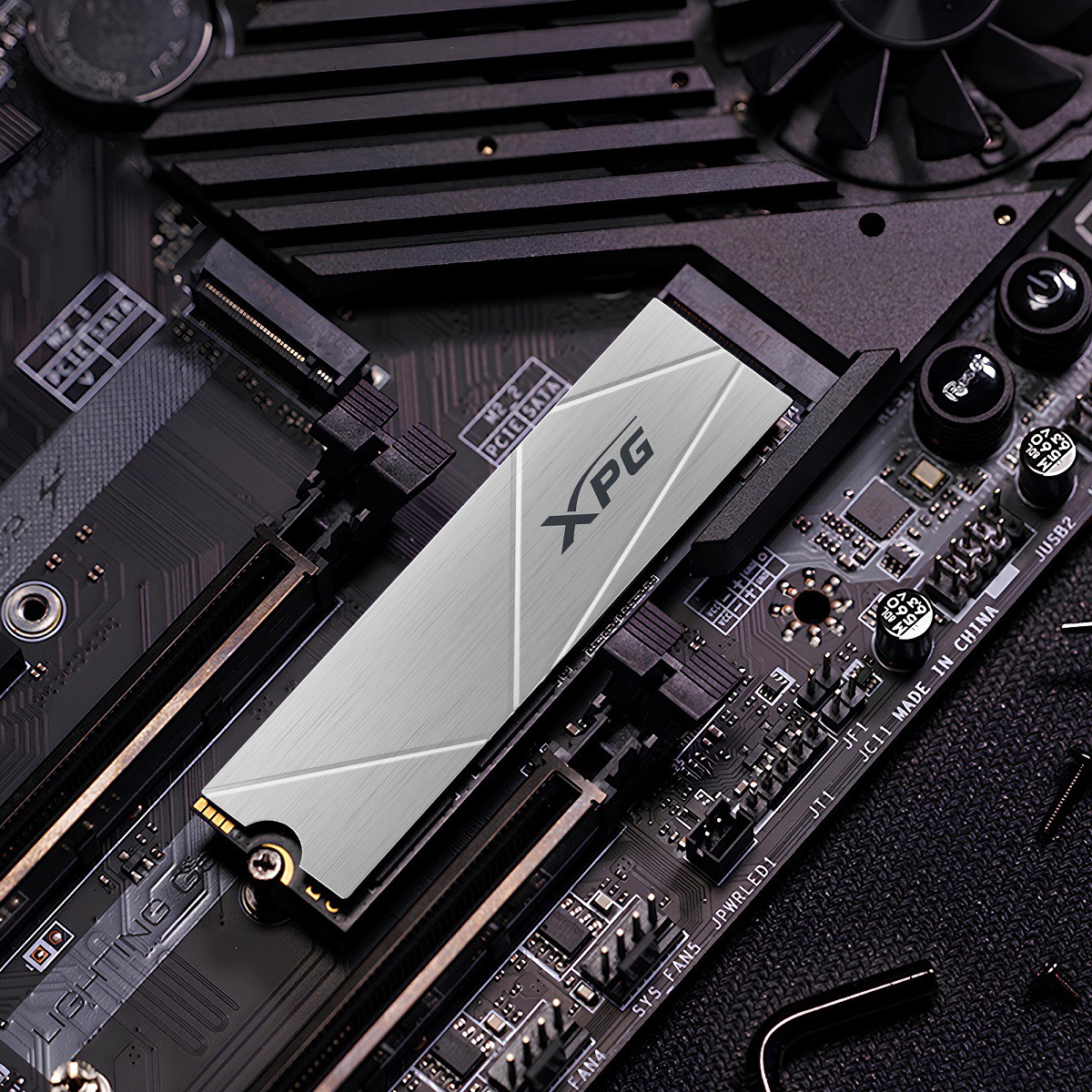 M.2 2280 SSD 512GB ADATA XPG GAMMIX S60 NVMe PCIe Gen4 x4 AGAMMIXS60-512G-CS image number null