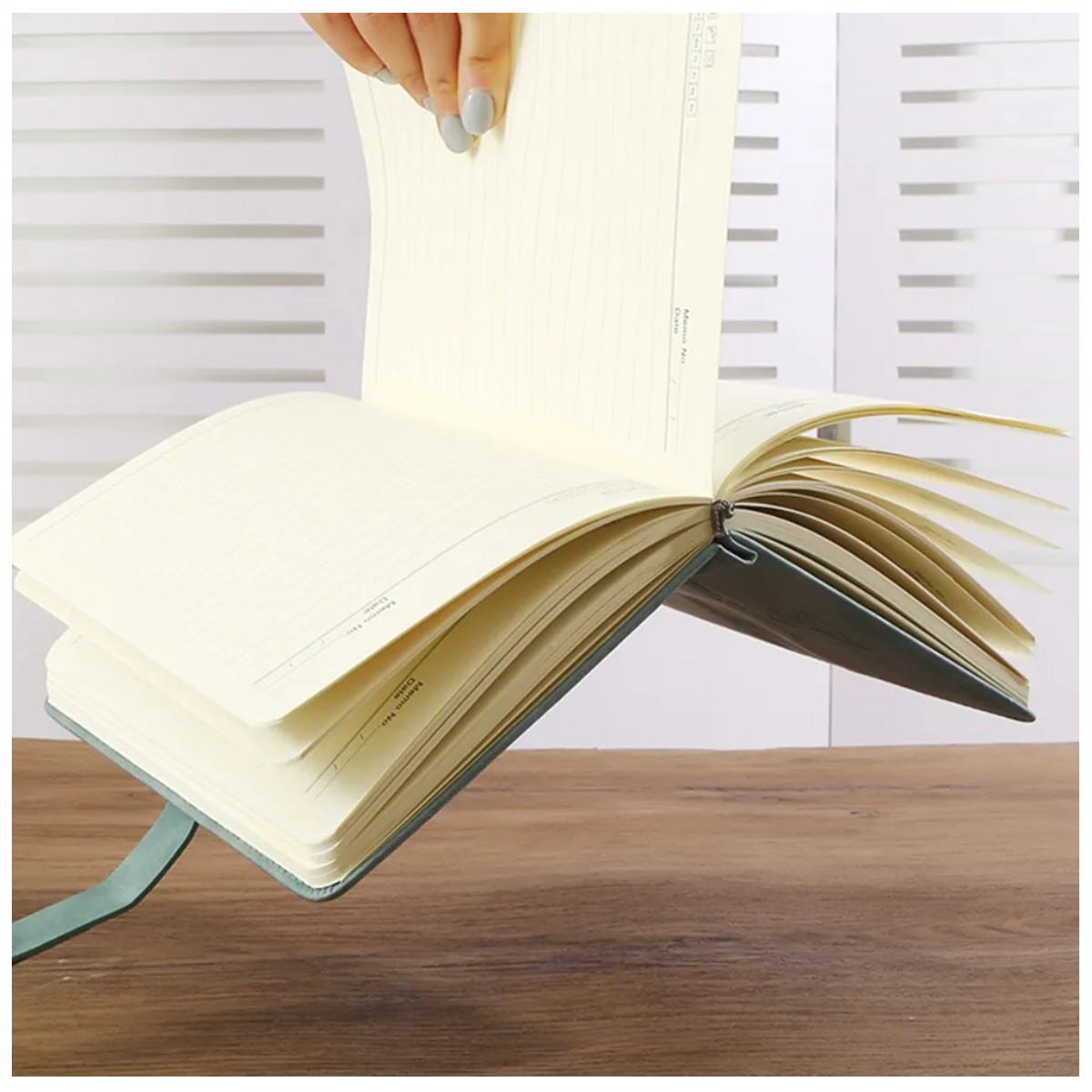 Cuaderno Libreta A5 Notebook Regalo 360 P&aacute;ginas Pluma Negro Color Gris image number null