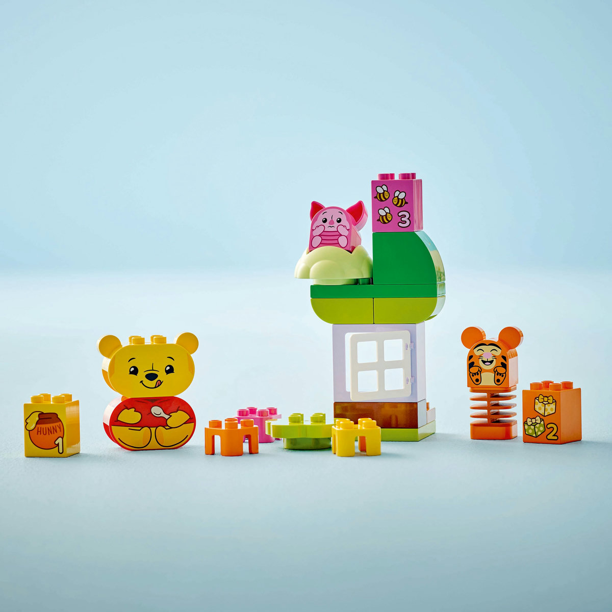 LEGO® DUPLO® Disney Fiesta de Cumpleaños de Winnie the Pooh image number null