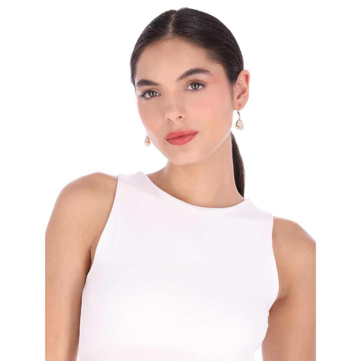 Aretes Coraz&oacute;n Colgante Dorado Nine West image number null