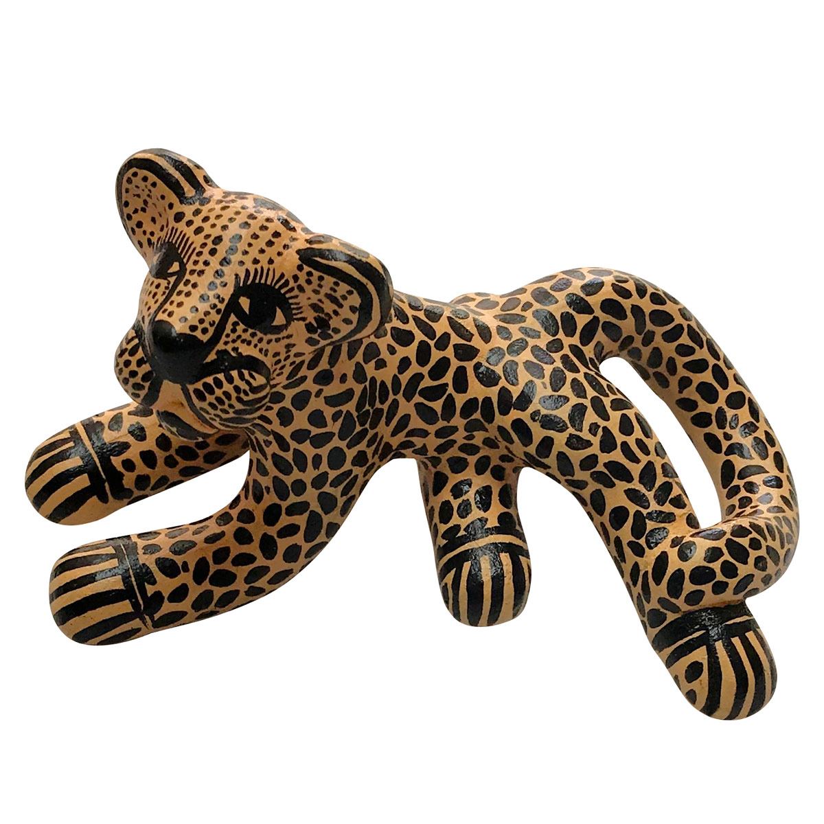 Jaguar de barro chica image number null