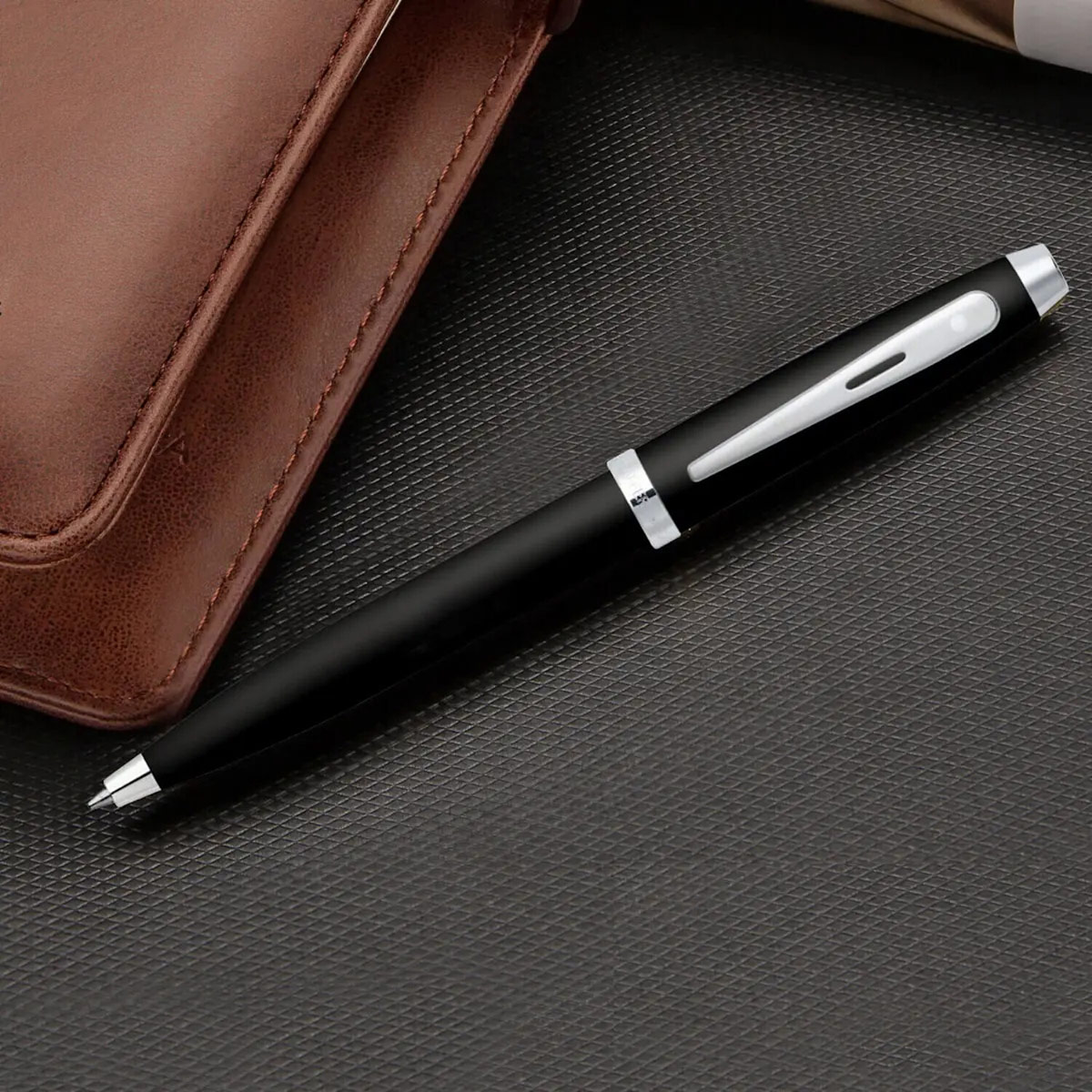 Bolígrafo serie 100 negro brillante ct Sheaffer image number null
