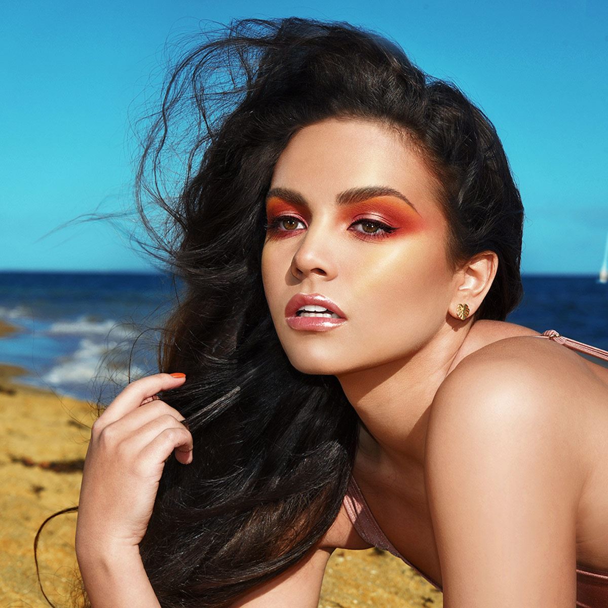 BYS HARMONY EYESHADOW PALETTE 12PC image number null