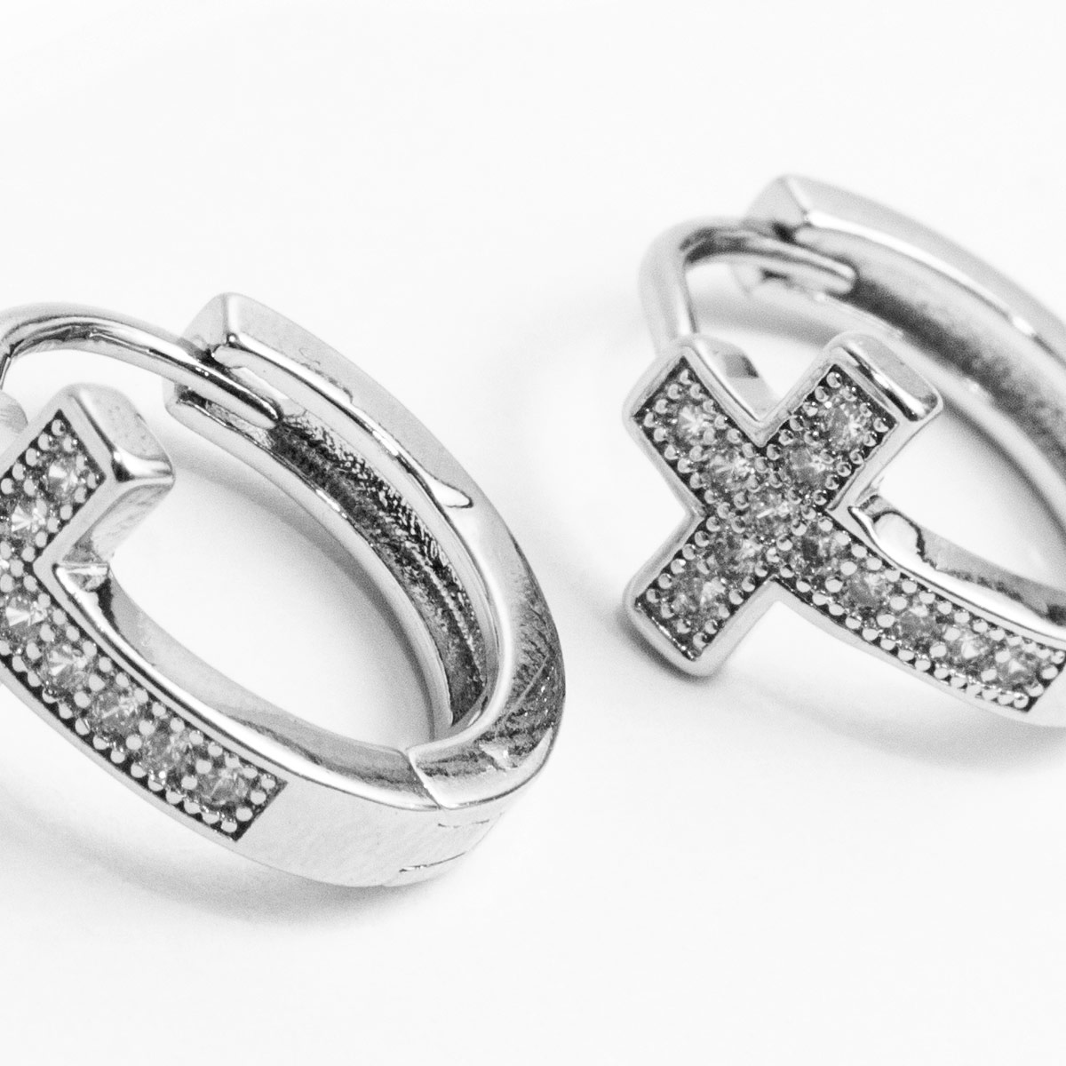 Arracadas Plateadas de Rodio con Cruz y Zirconia Vstone image number null