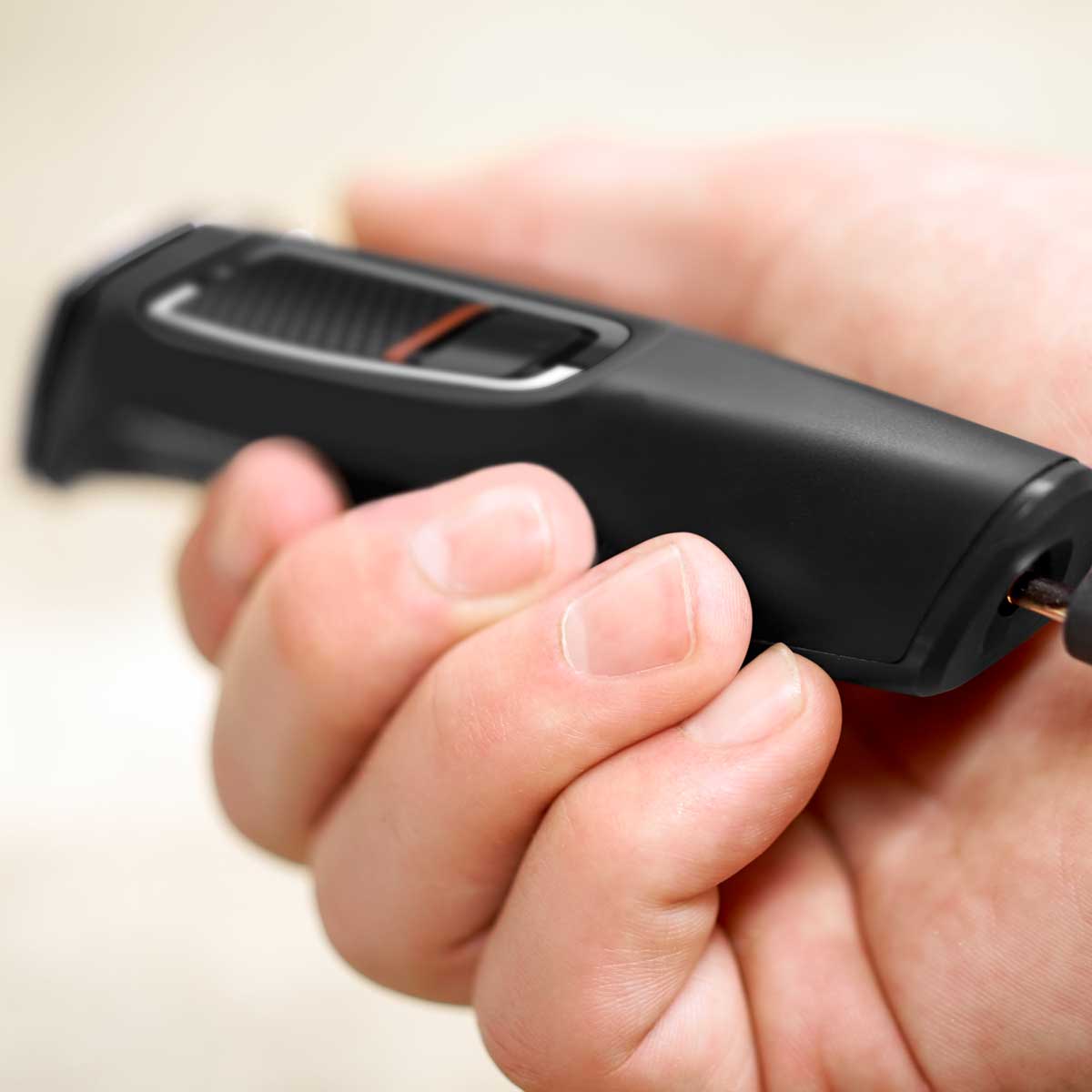 Recortadora Philips MG3730/15 8 En 1 Rostro Y Cabello image number null