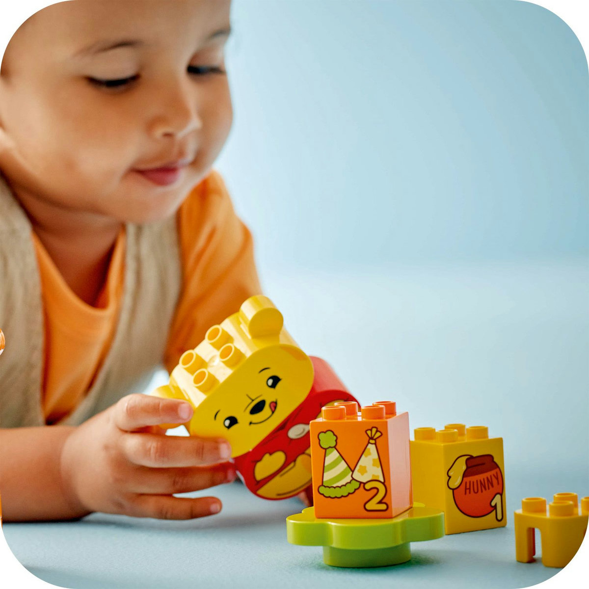 LEGO® DUPLO® Disney Fiesta de Cumpleaños de Winnie the Pooh image number null