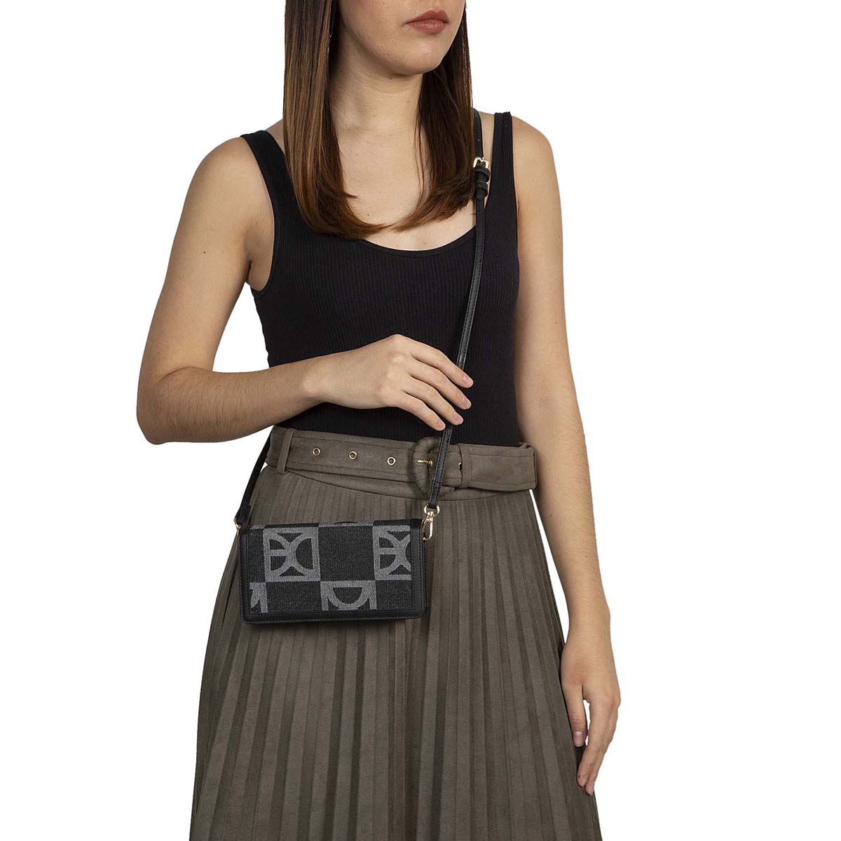 Billetera Flap Cloe Color Negro para Mujer image number null