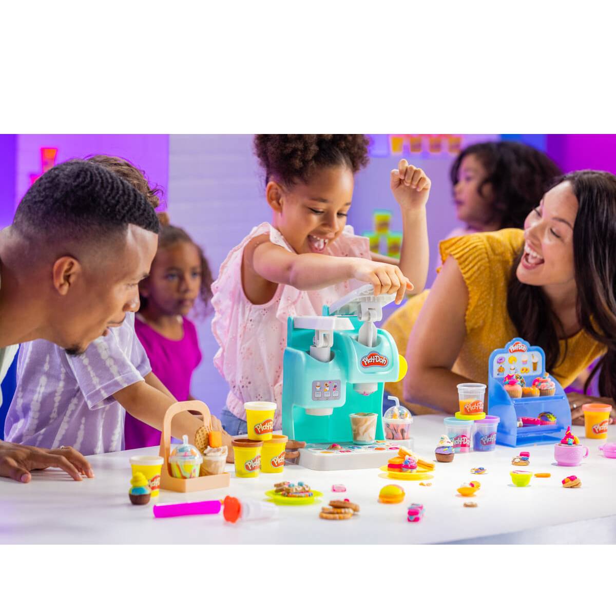 PD SUPER COLORFUL CAFE PLAYSET image number null