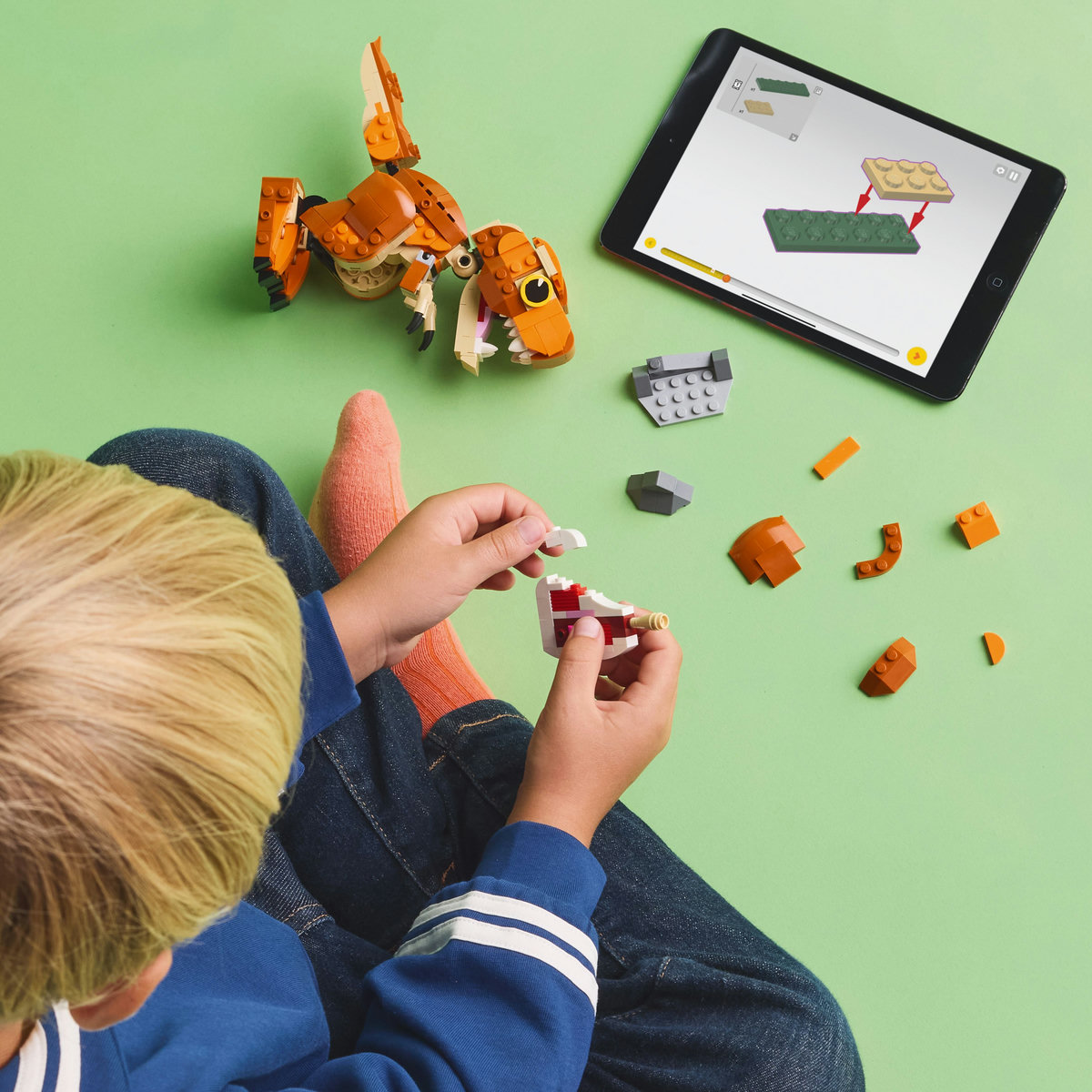 LEGO® Pequeño Eatie: T.rex image number null